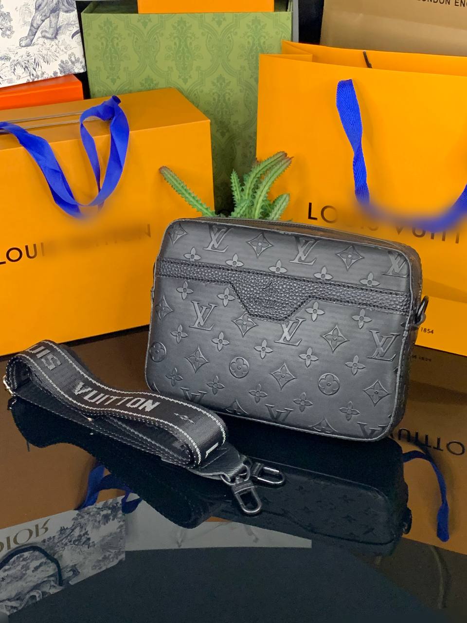 Sacoche Lv black black 1